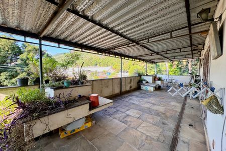 Casa à venda com 150m², 4 quartos e sem vagaVaranda - Quartos