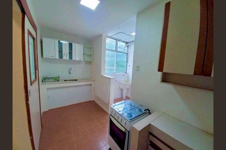 Apartamento à venda com 60m², 1 quarto e 1 vaga