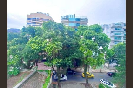 Apartamento à venda com 60m², 1 quarto e 1 vaga