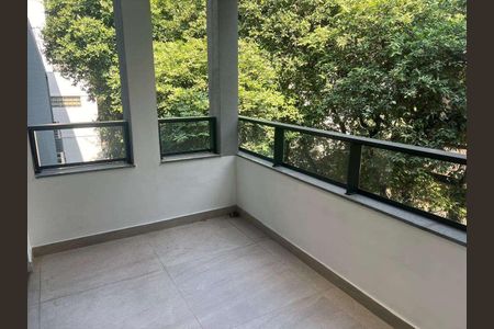 Apartamento à venda com 115m², 3 quartos e sem vaga