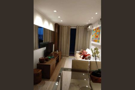 Apartamento à venda com 126m², 2 quartos e 1 vaga