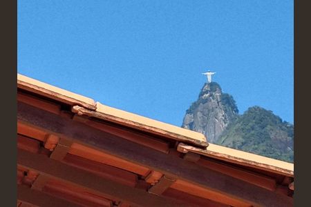 Apartamento à venda com 126m², 2 quartos e 1 vaga