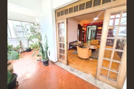 Apartamento à venda com 268m², 5 quartos e 2 vagas