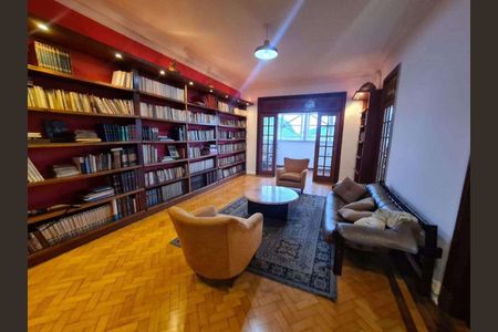 Apartamento à venda com 268m², 5 quartos e 2 vagas