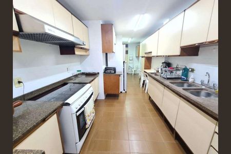 Apartamento à venda com 268m², 5 quartos e 2 vagas