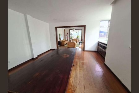 Apartamento à venda com 268m², 5 quartos e 2 vagas