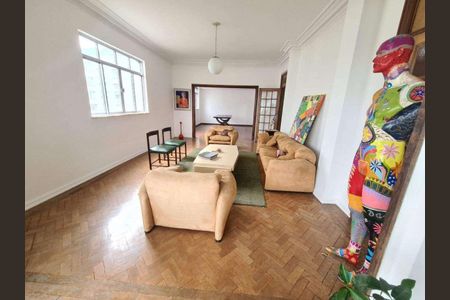 Apartamento à venda com 268m², 5 quartos e 2 vagas