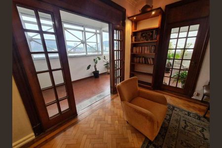 Apartamento à venda com 268m², 5 quartos e 2 vagas