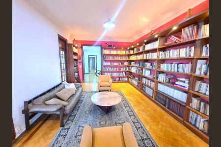 Apartamento à venda com 268m², 5 quartos e 2 vagas