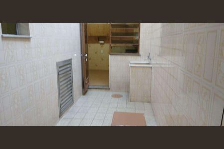 Casa à venda com 212m², 7 quartos e 2 vagas