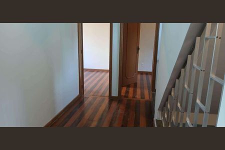 Casa à venda com 212m², 7 quartos e 2 vagas