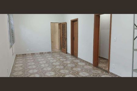 Casa à venda com 212m², 7 quartos e 2 vagas