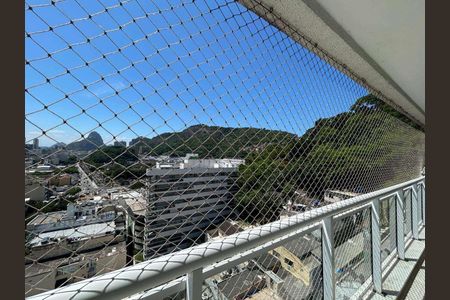 Apartamento à venda com 69m², 2 quartos e 1 vaga