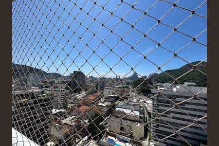 Apartamento à venda com 69m², 2 quartos e 1 vaga