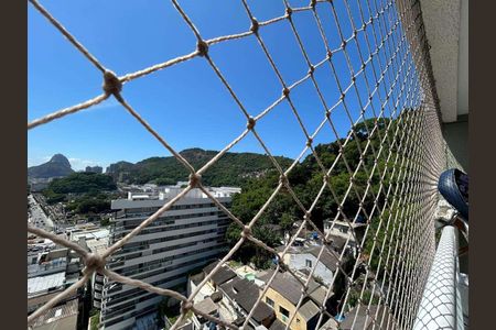 Apartamento à venda com 69m², 2 quartos e 1 vaga