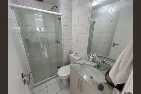 Apartamento à venda com 69m², 2 quartos e 1 vaga