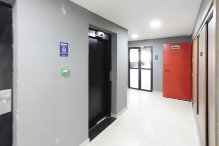 Apartamento à venda com 45m², 2 quartos e 1 vagaCorredor