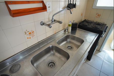 Apartamento para alugar com 77m², 1 quarto e 1 vagaCozinha - Torneira
