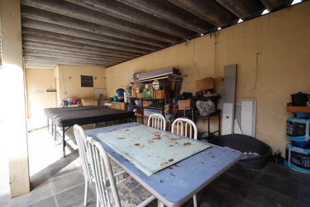 Casa à venda com 500m², 3 quartos e 4 vagasÁrea de serviço