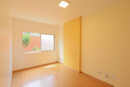 Apartamento à venda com 45m², 1 quarto e sem vaga Apartamento à venda com 45m², 1 quarto e sem vagaSala