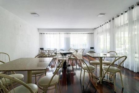 Apartamento à venda com 45m², 1 quarto e sem vaga Apartamento à venda com 45m², 1 quarto e sem vagaÁrea comum - Salão de festas