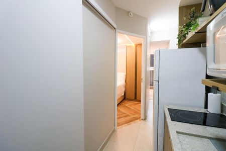 Cozinha de apartamento para alugar com 1 quarto, 31m² em Santo Amaro, São Paulo