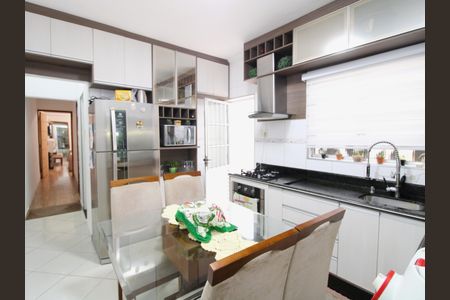 Casa à venda com 140m², 2 quartos e 1 vagaCozinha