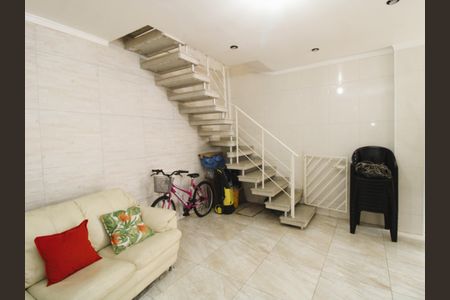 Casa à venda com 140m², 2 quartos e 1 vagaSala 2