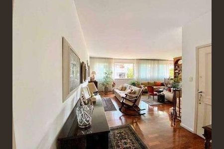 Apartamento à venda com 215m², 4 quartos e 2 vagas