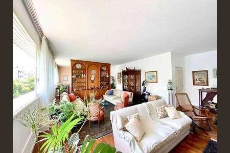 Apartamento à venda com 215m², 4 quartos e 2 vagas