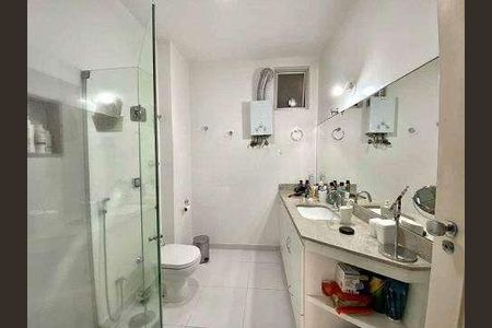 Apartamento à venda com 215m², 4 quartos e 2 vagas