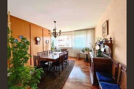 Apartamento à venda com 215m², 4 quartos e 2 vagas