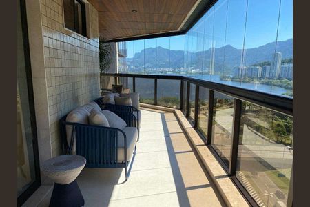 Apartamento à venda com 292m², 3 quartos e 3 vagas