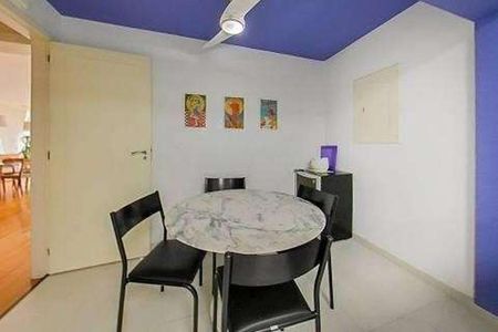 Apartamento à venda com 262m², 5 quartos e 2 vagas