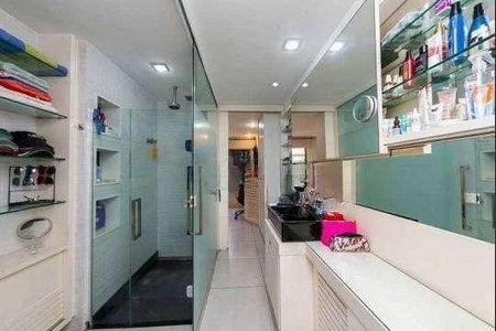 Apartamento à venda com 120m², 2 quartos e sem vaga