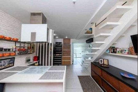 Apartamento à venda com 120m², 2 quartos e sem vaga