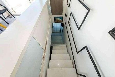 Apartamento à venda com 120m², 2 quartos e sem vaga