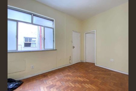 Apartamento à venda com 74m², 2 quartos e sem vaga