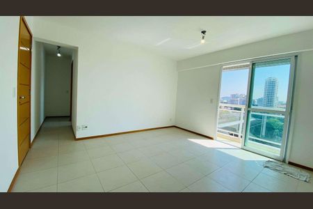 Apartamento à venda com 64m², 2 quartos e 1 vaga