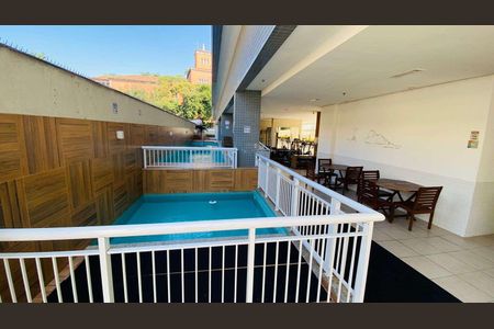 Apartamento à venda com 64m², 2 quartos e 1 vaga