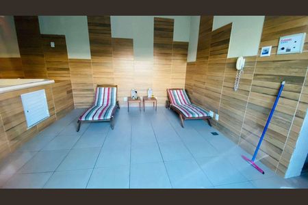 Apartamento à venda com 64m², 2 quartos e 1 vaga