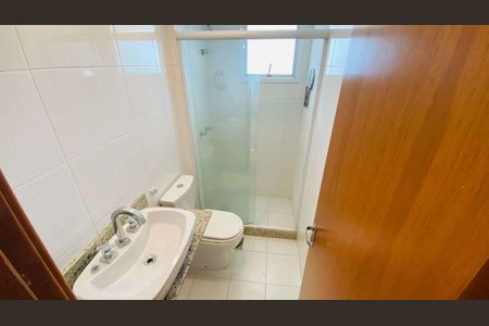 Apartamento à venda com 64m², 2 quartos e 1 vaga