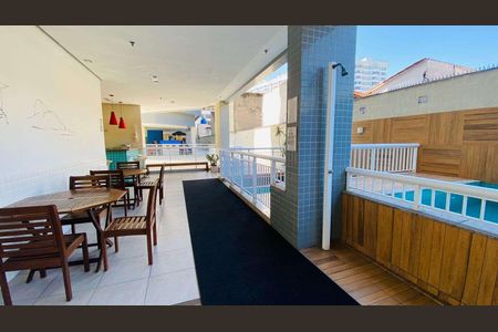 Apartamento à venda com 64m², 2 quartos e 1 vaga