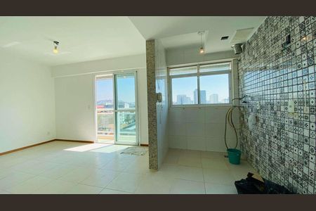 Apartamento à venda com 64m², 2 quartos e 1 vaga