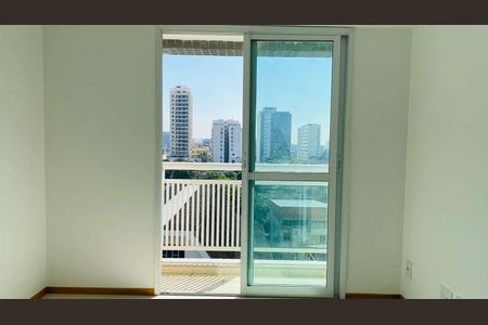 Apartamento à venda com 64m², 2 quartos e 1 vaga