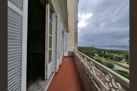 Apartamento à venda com 400m², 5 quartos e 2 vagasVaranda da suíte