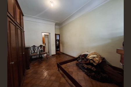 Apartamento à venda com 400m², 5 quartos e 2 vagasQuarto 2