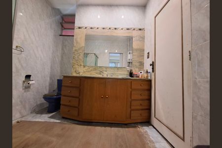 Apartamento à venda com 400m², 5 quartos e 2 vagasBanheiro da suíte 2