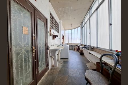 Apartamento à venda com 400m², 5 quartos e 2 vagasÁrea de serviço