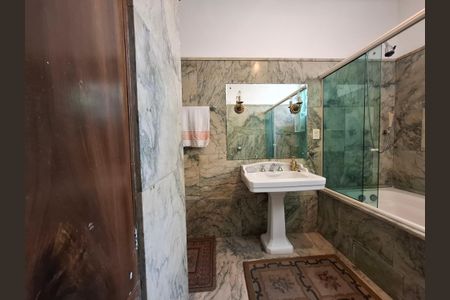 Apartamento à venda com 400m², 5 quartos e 2 vagasBanheiro Social